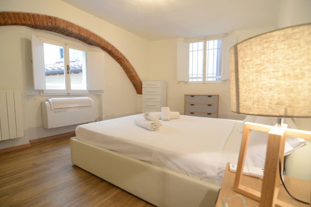 Keys Of Italy - Sprone 15 - 2 Bedroom Family Apartment By Ponte Vecchio Florenz Exterior foto