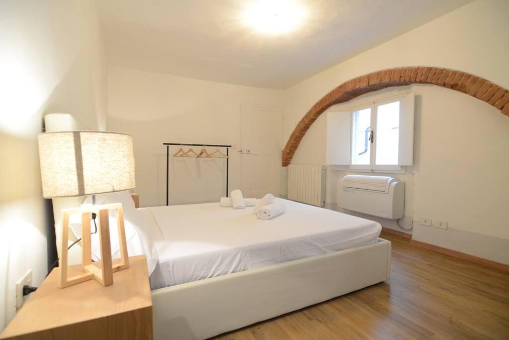Keys Of Italy - Sprone 15 - 2 Bedroom Family Apartment By Ponte Vecchio Florenz Exterior foto